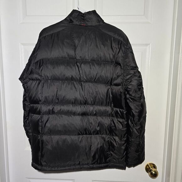 TUMI packaway down puffer jacket - Picture 3 of 8
